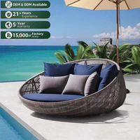 Canapé-lit métallique d'extérieur pour terrasse/balcon, lit de style métallique pour cour/jardin/piscine, chaise longue de détente pour maisons d'hôtes, design nordique