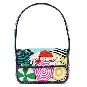Bolso de Mano Floral Bordado de Moda, Diseño Rectangular Único, Textil de Algodón, Hecho a Mano, Bolsos de Hombro Artesanales - Product Image 4