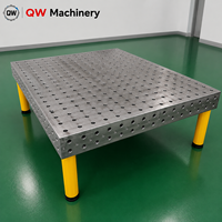 Plateforme de soudage en acier flexible 3D D16, table de travail de positionnement robuste pour l'assemblage en usine, personnalisable