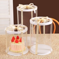 Boîte à gâteau en plastique transparent jetable de qualité supérieure avec couvercle en dôme pour l'emballage et la présentation de gâteaux d'anniversaire de 10 pouces
