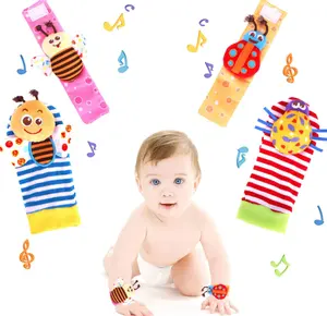 Hot Sale 0~24 Months Infant Cartoon Bell Rattle Soft Safe Wrist Feet Baby Socks Cute Plush Wristband Toy