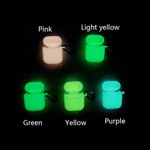 Tschick per custodia per <span class=keywords><strong>Airpods</strong></span> fluorescente, custodia protettiva per cuffie ricaricabile in Silicone morbido al 360 con moschettone Anti-smarrimento per AirPod - Product Image 4