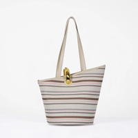 Sac à bandoulière en crochet personnalisé à rayures, style national, avec fermoir à loquet, deux sangles, design portable, doublure en polyester pour femme, garde sa forme parfaite