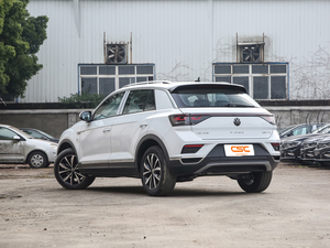 Nuova Volkswagen <span class=keywords><strong>T</strong></span>-<span class=keywords><strong>Roc</strong></span> 2024 280TSI DSG Time Edition, SUV a benzina, 5 porte, 5 posti, veicolo familiare, in vendita. - Product Image 5