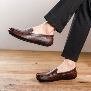 Chaussures pour hommes 2023, mocassins décontractés à enfiler, chaussures italiennes noires pour hommes - Product Image 5