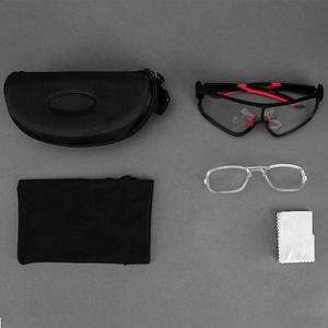 OEM venta al por mayor <span class=keywords><strong>de</strong></span> fábrica, <span class=keywords><strong>gafas</strong></span> <span class=keywords><strong>de</strong></span> <span class=keywords><strong>sol</strong></span> polarizadas deportivas para hombre, <span class=keywords><strong>de</strong></span> aluminio, con media llanta, fotocromáticas para <span class=keywords><strong>ciclismo</strong></span> - Product Image 5
