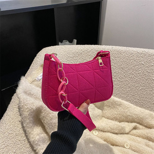 Black Felt Shoulder <b>Bag</b> Chain <b>Strap</b> Zipper Purse Solid Women Handbag for Daily Use - Product Image 5