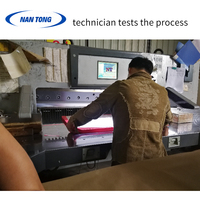 Máquina Automática de Corte de Papel 920/1300 con Sistema de Control por Computadora y Sistema Servo, Condición: Nuevo
