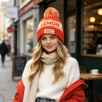 Bonnet tricoté rétro à pompon contrastant, multicolore, rayé, avec logo LEMON, polyvalent, chaud, pour l'hiver, idéal pour un style urbain aux tons vifs