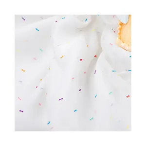 Bomar Playful Sheer Voile para niños Jacquard brillante y alegre y tela lisa para cortinas Forros en espacios creativos