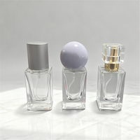 Mini bouteille de parfum vide de 15ml bouteille en verre cosmétique cloison carrée transparente avec différents bouchons