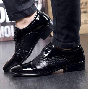 <span class=keywords><strong>Scarpe</strong></span> Casual <span class=keywords><strong>da</strong></span> <span class=keywords><strong>Uomo</strong></span> di Lusso con <span class=keywords><strong>Tacco</strong></span> Basso Nere Made in China con Lacci in Vera Pelle <span class=keywords><strong>Scarpe</strong></span> Eleganti <span class=keywords><strong>da</strong></span> <span class=keywords><strong>Uomo</strong></span> <span class=keywords><strong>Scarpe</strong></span> <span class=keywords><strong>da</strong></span> Ufficio Business - Product Image 4