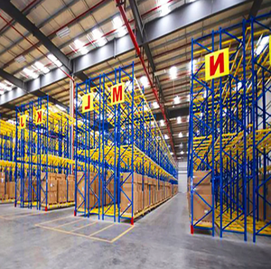 Rayonnage à double profondeur personnalisé pour économiser de l'<span class=keywords><strong>espace</strong></span> avec verrous de sécurité et protections de montants pour entrepôts modernes de grande taille - Product Image 6