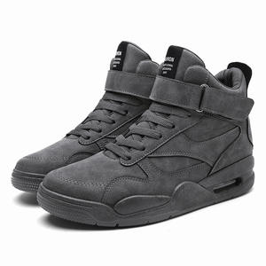 新しいカジュアルスポーツシューズメンズファッションスニーカーミッドカットスニーカーインメンズシューズホワイトプラッシュピクチャーズラバーメッシュ1ペア/oppバッグ - Product Image 1