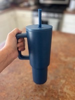 Gobelet isotherme en acier inoxydable de 40 oz avec poignée et couvercle pour paille, anti-fuite, pour voyages, cadeaux pour hommes et femmes, expédié depuis l'entrepôt américain