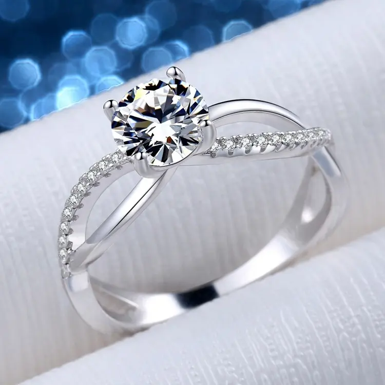 女性のための0.5ct/1 ct /2 ctモアッサナイト石結婚指輪付き工場カスタムファインジュエリーs925シルバーリング