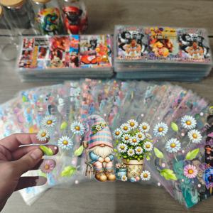 Thème Gnomes <span class=keywords><strong>Sprint</strong></span>, vente en gros d'étiquettes UV DTF, enveloppes pour gobelets 16oz, enveloppes pour gobelets assorties, transfert DTF UV, enveloppes pour carnet A5, enveloppes UV DTF - Product Image 1