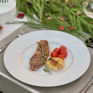 Per PITO Bone China stoviglie <span class=keywords><strong>piatti</strong></span> in porcellana bianca <span class=keywords><strong>e</strong></span> <span class=keywords><strong>set</strong></span> di <span class=keywords><strong>piatti</strong></span> per alberghi <span class=keywords><strong>e</strong></span> ristoranti per presentazioni - Product Image 1