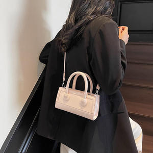 Sac bandoulière mini tendance, sac à main pour femme, sac à bandoulière pour femme, sac fourre-tout en cuir pour femme, articles de luxe - Product Image 2