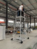 Plateforme de travail mobile moderne en aluminium avec roues verrouillables, échelle de chantier haute résistance pour la construction