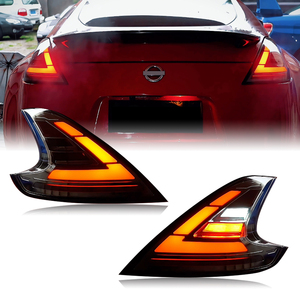 Feux arrière dynamiques à LED pour Nissan 370Z avec feux de recul, de freinage et de clignotants, et feux antibrouillard - Product Image 2