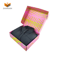 Vente en gros Boîte en carton ondulé pliable identique à la photo Boîte d'emballage de chaussures vide en carton pour l'expédition