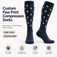 Chaussettes de compression montantes personnalisées pour animaux de compagnie avec empreintes de pattes, 15-20 20-30 mmHg, en tricot jacquard, OEM ODM Marque Privée