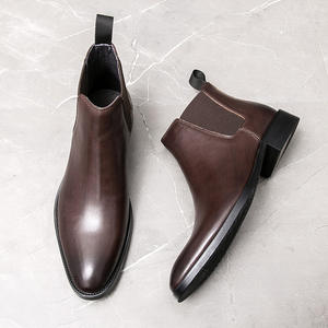 Chaussures habillées Oxford rétro décontractées pour hommes, à semelle en cuir, bout rond et dessus en cuir lavé de peau de cheval - Product Image 5