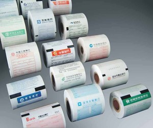 Rouleau de papier thermique personnalisé pour caisse enregistreuse 48x80gsm, haute douceur, papier de reçu TPV, directement de l'usine - Product Image 3