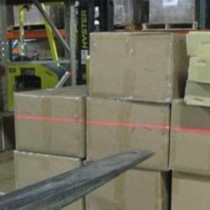 Sistema de Luz de Zona Roja con Láser de Seguridad y Señal Infrarroja para Posicionamiento de Horquillas - Product Image 2