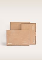 Boîte cadeau personnalisée avec insert gaufré et estampé à chaud en feuille d'or, type épaule, vente directe fabricant OEM pour petites entreprises