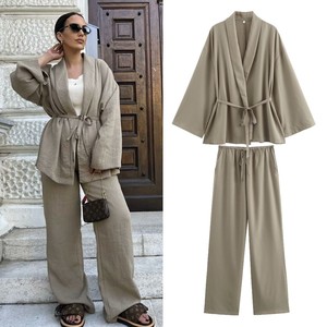<span class=keywords><strong>Ensemble</strong></span> deux pièces <span class=keywords><strong>chic</strong></span> bohème décontracté pour <span class=keywords><strong>femme</strong></span> : haut kimono texturé croisé et <span class=keywords><strong>pantalon</strong></span> large – Collection été 2026 - Product Image 5