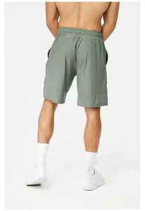 Nuevos pantalones cortos de baloncesto con logotipo gratuito para hombre, ropa deportiva para correr, gimnasio de verano, pantalones cortos reflectantes informales holgados para hombre con bolsillos con cremallera - Product Image 5