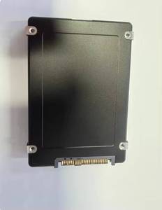 Nouveau modèle PM9D3a U.2 Série MZWL6 960G-30.72TB PCIe 5.0 2.5" SSD interne pour serveur en métal - Product Image 3