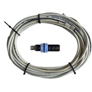 เดลี่จี สวิตช์โฟโตอิเล็กทริคแบบสะท้อนแสง S51-PA-5-C10-PK พร้อมสายเคเบิล ชุดเซ็นเซอร์ CS-A1-02-6-07 - Product Image 1