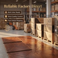 Parquet en bois massif à motifs géométriques sculptés, système de pose clipsable pour hôtels, salons et clubs.