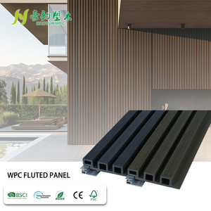WPC moderno pannello di <span class=keywords><strong>parete</strong></span> scanalato per il soffitto all'aperto a prova di fuoco servizi personalizzabili per uso domestico - Product Image 1