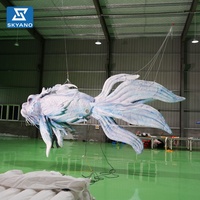 Décoration géante gonflable lumineuse en forme de poisson de dessin animé Frozen pour scène, célébrations et événements commerciaux