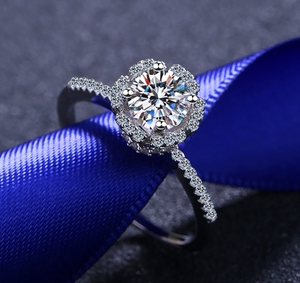 Bague en argent 925 pour femmes diamant Moissanite bague de fiançailles coupe brillante pour les fêtes anniversaires accessoires de mode - Product Image 4