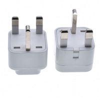 Adaptateur de voyage britannique pour prise TYPE G avec prises électriques au Royaume-Uni, à Hong Kong, en Irlande, en Grande-Bretagne et en Écosse