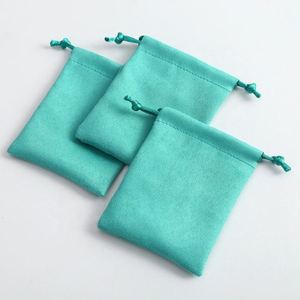 Sacs cadeaux en velours et suède imprimés offset avec logo personnalisé de la marque LUOYI, pochettes pour colliers, petits sacs cadeaux, sacs à poussière pour chapeaux avec cordon de serrage - Product Image 3