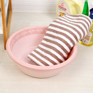 Pink Plastic <b>Basin</b> <b>Round</b> Deep Thick For Baby Bathing Face Washing Household Use 0.5kg Below Shandong Origin - Product Image 2