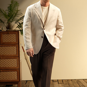 Blazer Homme Léger en Mélange de Lin Semi-Doublé, Style Sport Décontracté, avec Poches Plaquées, Deux Boutons, Simple Boutonnage et Revers Cranté - Product Image 2