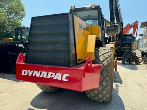 Compacteur routier Dynapac CA30D d'occasion, rouleau à pneus, moteur diesel, pompe, compacteur d'occasion d'origine, rouleau à tambour unique, en stock - Product Image 4