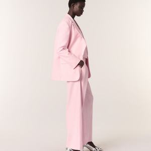 เสื้อเบลเซอร์สีชมพูสำหรับผู้หญิงผ้ากันรอยยับมีกระดุมเม็ดเดียวแบบปรับแต่งได้ - Product Image 3