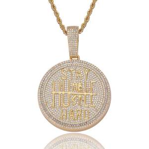 Colgantes de letras inglesas circulares de Hip Hop con engaste de bisel personalizado, Moissanita VVS, Plata 925, Bañado en oro auténtico, Estilo Iced, Pasa el test de GRA - Product Image 1