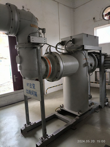 Equipo de Conmutación Aislado en Gas de Alto Voltaje Hit-achi ELK-14 300 KV 4000A 1680mm - Product Image 2