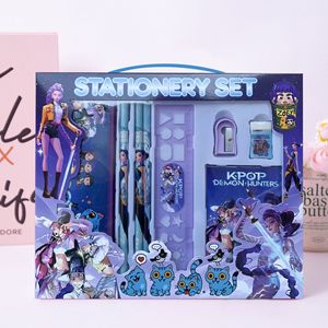 Ensemble de papeterie mignon pour la rentrée scolaire, 8 pièces, boîte cadeau pour étudiants, logo personnalisé, cadeau pour enfants, vente en gros - Product Image 3