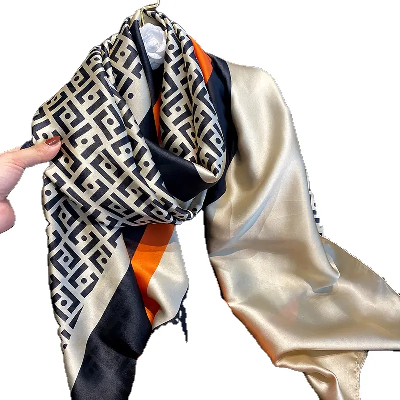 Neue seiden artige Satin dünne Schal Gaze Klimaanlage Schal Strand tuch Meer Sonnenschutz Schal für Frauen