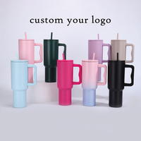 Tasse personnalisée avec fleur de naissance – Cadeau pour elle, fête des Mères, demande en mariage demoiselle d'honneur, remise de diplôme, tasse sur mesure